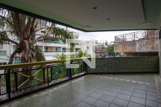 Varanda de apartamento para alugar com 4 quartos, 220m² em Recreio dos Bandeirantes, Rio de Janeiro