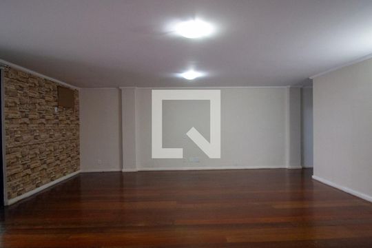 Sala de apartamento para alugar com 4 quartos, 220m² em Recreio dos Bandeirantes, Rio de Janeiro