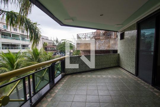 Varanda de apartamento para alugar com 4 quartos, 220m² em Recreio dos Bandeirantes, Rio de Janeiro