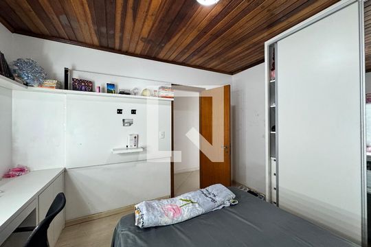 Suíte 2 de casa à venda com 3 quartos, 942m² em Feitoria, São Leopoldo