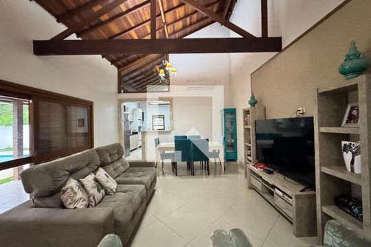 Casa à venda com 3 quartos, 942m² em Feitoria, São Leopoldo