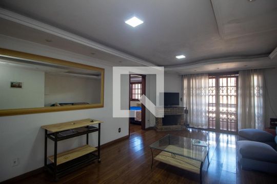 Sala 2 de casa à venda com 3 quartos, 280m² em Tristeza, Porto Alegre