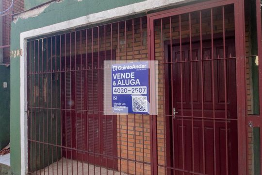 Placa de casa à venda com 3 quartos, 280m² em Tristeza, Porto Alegre