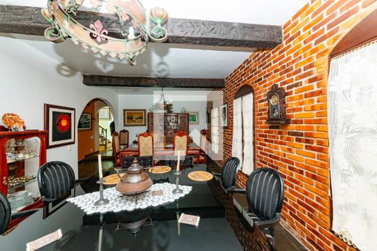Sala 2 de casa à venda com 5 quartos, 316m² em Vila Paris, Belo Horizonte