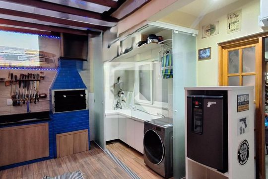 Churrasqueira de casa à venda com 3 quartos, 135m² em Igara, Canoas
