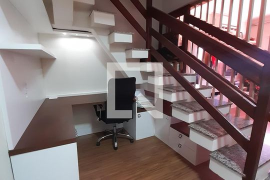 Sala de casa à venda com 3 quartos, 135m² em Igara, Canoas