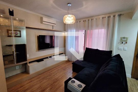 Sala de casa à venda com 3 quartos, 135m² em Igara, Canoas