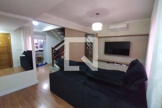 Sala de casa à venda com 3 quartos, 135m² em Igara, Canoas