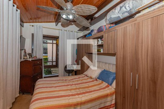 Suíte de casa à venda com 4 quartos, 799m² em Liberdade, São Paulo