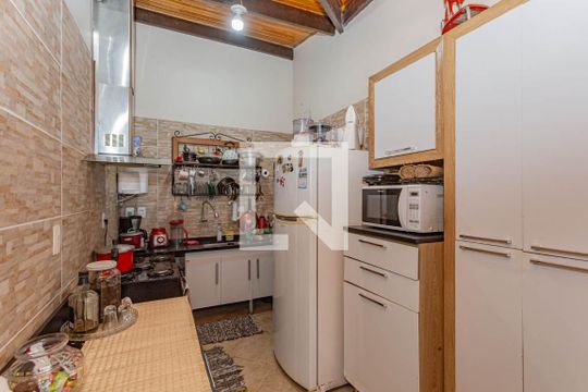 Cozinha de casa à venda com 4 quartos, 799m² em Liberdade, São Paulo