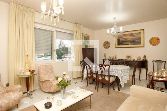 Sala de apartamento à venda com 3 quartos, 144m² em Rio Branco, Porto Alegre
