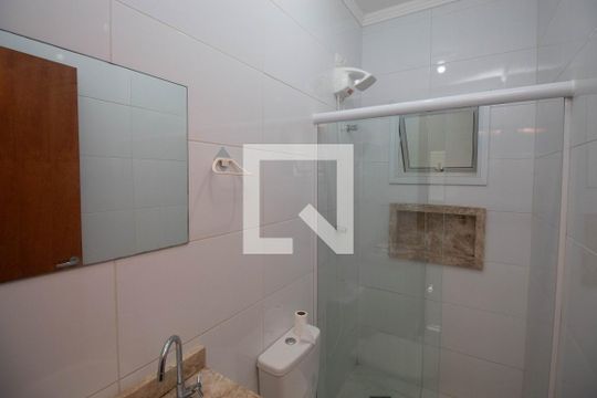 Banheiro de apartamento para alugar com 2 quartos, 42m² em Tucuruvi, São Paulo