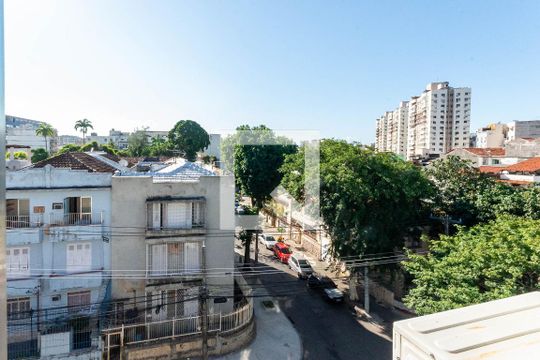 Vista Quartos de apartamento à venda com 3 quartos, 92m² em Rio Comprido, Rio de Janeiro