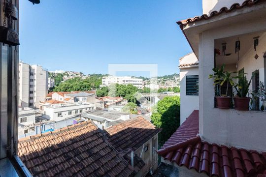 Vista de apartamento à venda com 3 quartos, 92m² em Rio Comprido, Rio de Janeiro