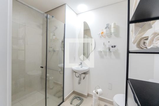 Banheiro de kitnet/studio à venda com 1 quarto, 32m² em Consolação, São Paulo