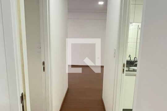 Corredor de apartamento à venda com 2 quartos, 60m² em Jardim, Santo André
