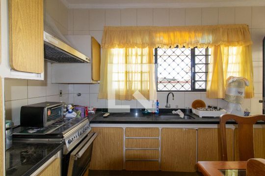 Cozinha de casa à venda com 4 quartos, 195m² em Parque Taquaral, Campinas