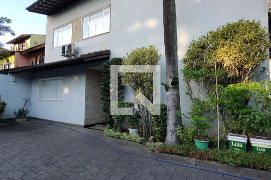Fachada de casa de condomínio à venda com 5 quartos, 424m² em Anil, Rio de Janeiro