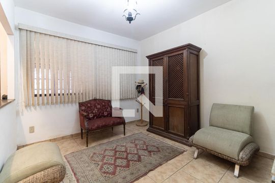 Casa à venda com 3 quartos, 256m² em Sacomã, São Paulo