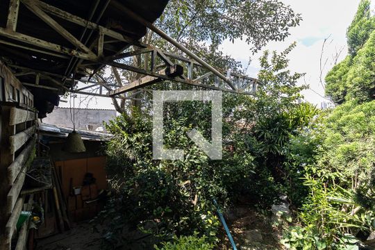 Jardim de casa à venda com 3 quartos, 256m² em Sacomã, São Paulo