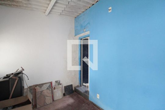Casa dos Fundos | Cozinha e Área de Serviço de casa à venda com 5 quartos, 360m² em Floramar, Belo Horizonte