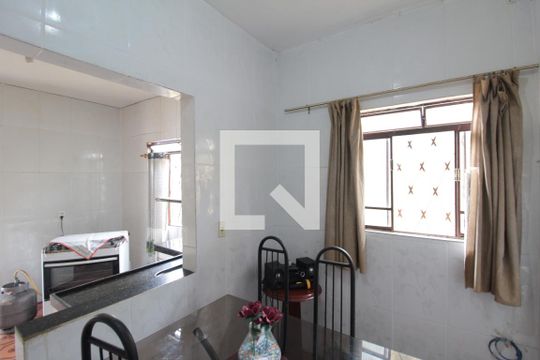 Cozinha de casa à venda com 5 quartos, 360m² em Floramar, Belo Horizonte