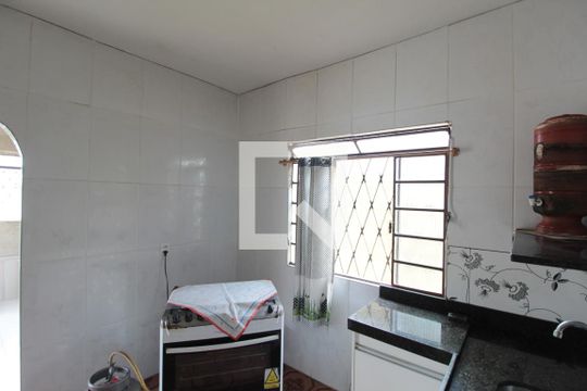 Cozinha de casa à venda com 5 quartos, 360m² em Floramar, Belo Horizonte