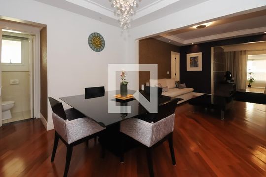 Sala de apartamento à venda com 4 quartos, 203m² em Jardim do Mar, São Bernardo do Campo