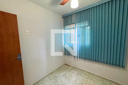 Quarto 1 de apartamento para alugar com 2 quartos, 90m² em Santa Cruz Industrial, Contagem