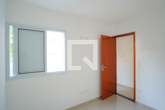 Quarto 1 de casa de condomínio para alugar com 2 quartos, 42m² em Vila Granada, São Paulo