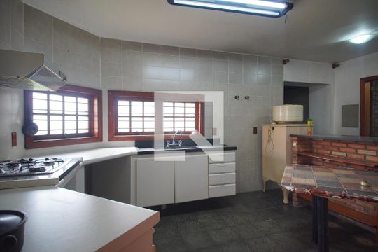 Cozinha de casa à venda com 5 quartos, 300m² em Vila Rosa, Novo Hamburgo