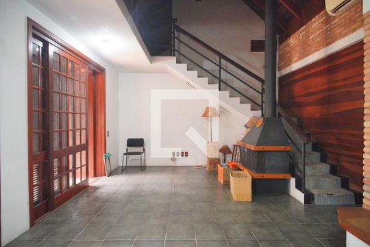 Sala de casa à venda com 5 quartos, 300m² em Vila Rosa, Novo Hamburgo