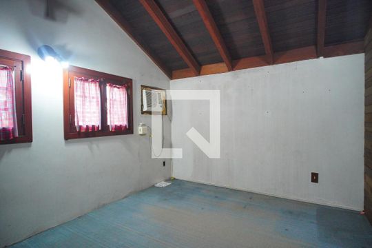 Quarto 1 de casa à venda com 5 quartos, 300m² em Vila Rosa, Novo Hamburgo