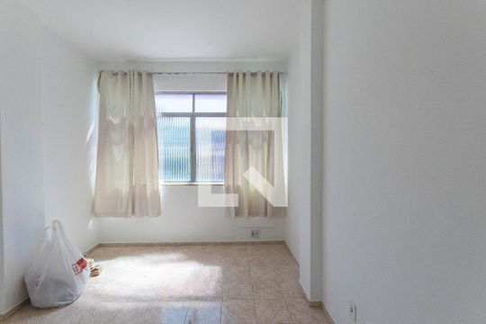 Quarto de apartamento para alugar com 1 quarto, 48m² em Vila Isabel, Rio de Janeiro