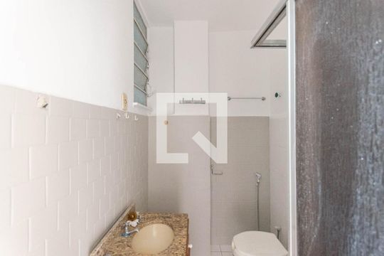 Banheiro de apartamento para alugar com 1 quarto, 48m² em Vila Isabel, Rio de Janeiro