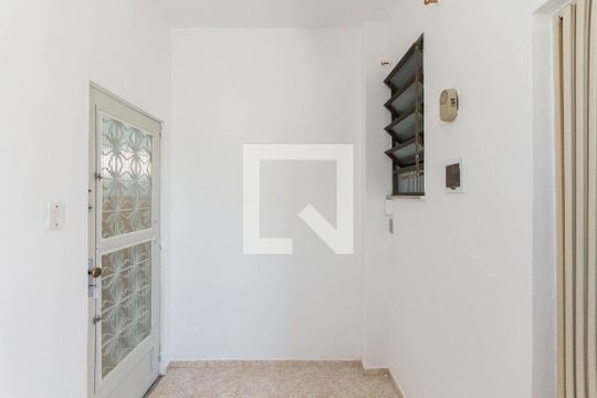 Sala de apartamento para alugar com 1 quarto, 48m² em Vila Isabel, Rio de Janeiro