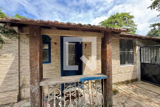 Área externa de casa para alugar com 1 quarto, 30m² em Recreio dos Bandeirantes, Rio de Janeiro
