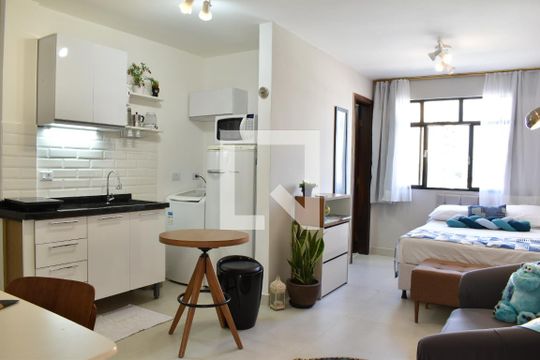 Apartamento para alugar com 1 quarto, 25m² em Centro, Curitiba