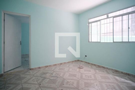 Casa para alugar com 2 quartos, 100m² em Jardim Três Marias, São Paulo