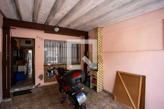 Garagem de casa à venda com 3 quartos, 118m² em Parque Neide, São Bernardo do Campo