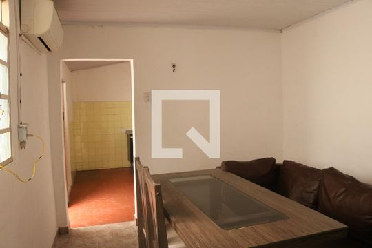 Sala de casa à venda com 2 quartos, 55m² em Siciliano, São Paulo