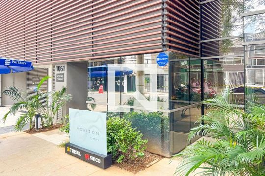 Fachada de apartamento à venda com 2 quartos, 74m² em Vila Mariana, São Paulo