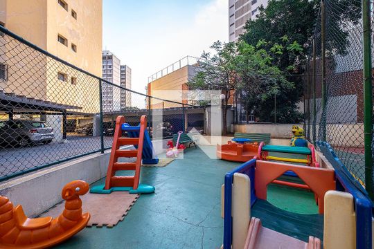 Playground de apartamento para alugar com 3 quartos, 107m² em Paraíso, São Paulo