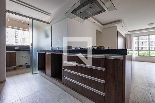 Cozinha de apartamento para alugar com 3 quartos, 107m² em Paraíso, São Paulo