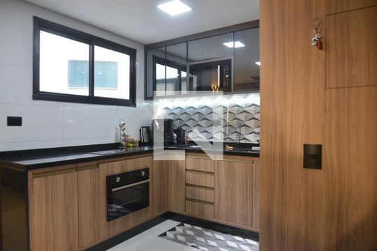 Cozinha de apartamento à venda com 2 quartos, 117m² em Campestre, Santo André