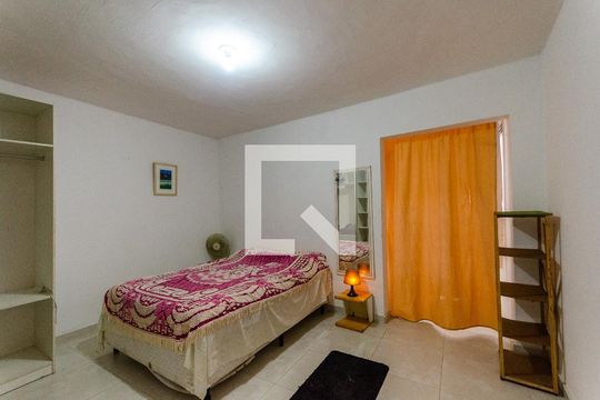 Quarto 1 de casa para alugar com 2 quartos, 72m² em Jardim Peri, São Paulo