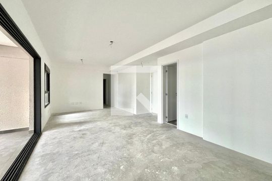 Sala de apartamento à venda com 3 quartos, 141m² em Mirandópolis, São Paulo
