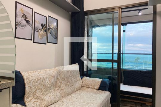 Sala de apartamento para alugar com 1 quarto, 37m² em Boca do Rio, Salvador