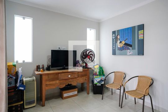 Sala de TV de casa à venda com 4 quartos, 280m² em Vila Mariza, São Bernardo do Campo