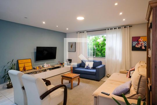 Casa à venda com 4 quartos, 280m² em Vila Mariza, São Bernardo do Campo